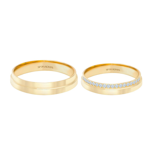 Step Design 18K Gold Wedding Band with Diamonds